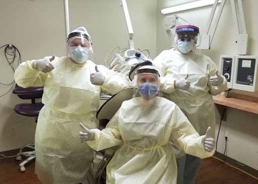 dentists and assistants at cdc