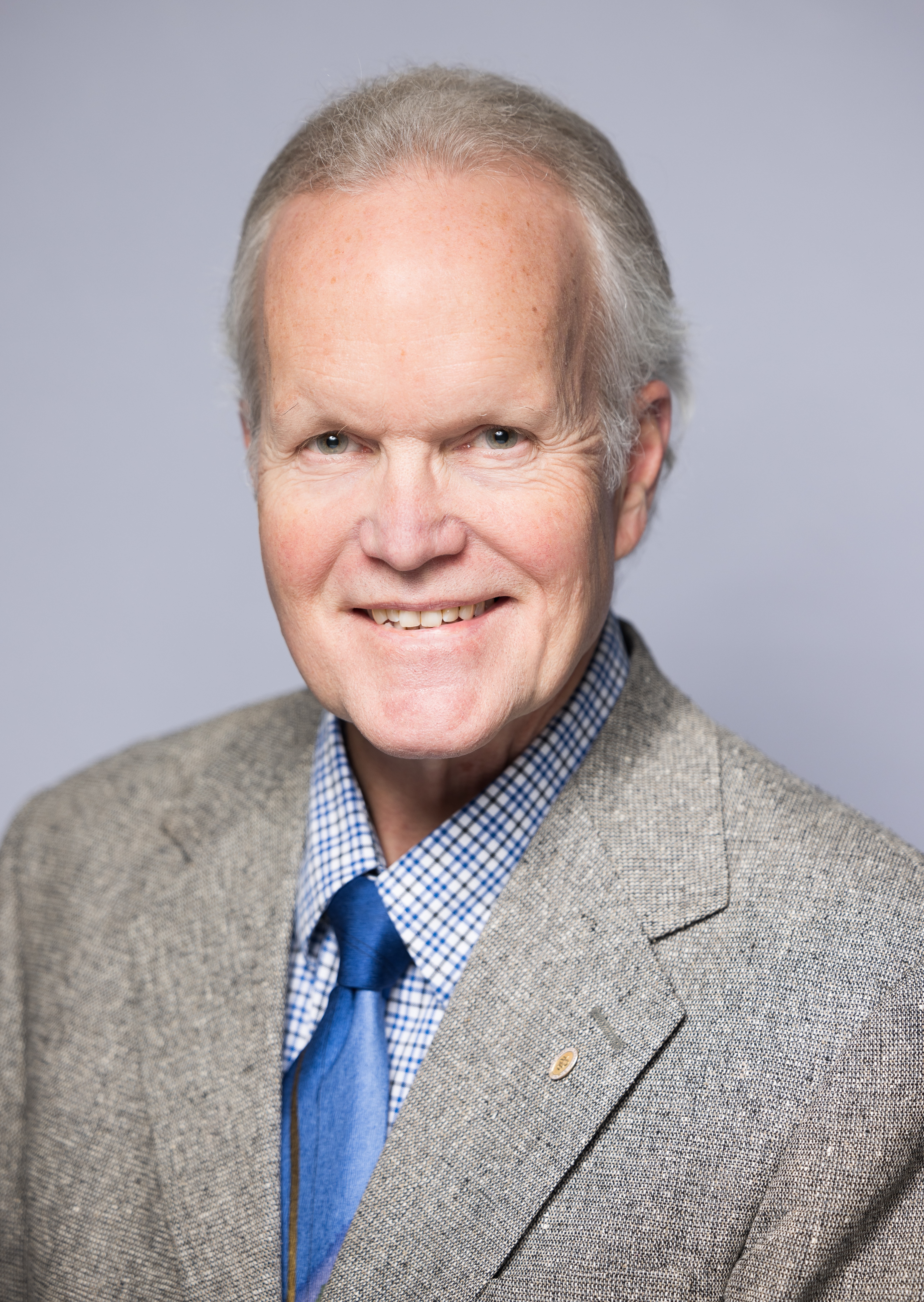 Bradford R Johnson, DDS, MHPE